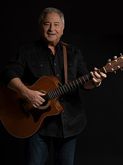 חנן יובל – יובל וחצי